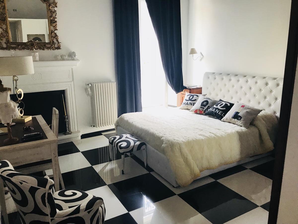 B&B Dell'Orologio Acquaviva delle Fonti Bagian luar foto