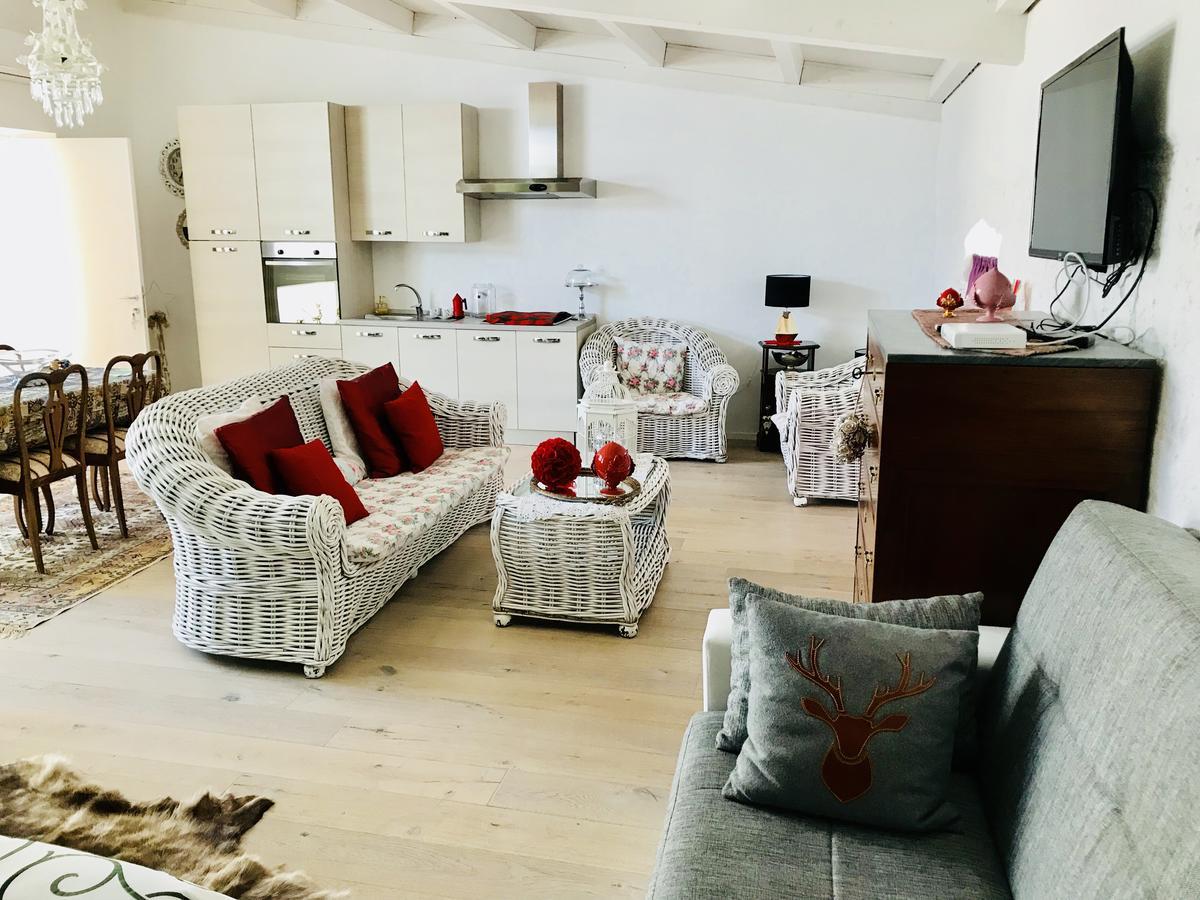 B&B Dell'Orologio Acquaviva delle Fonti Bagian luar foto