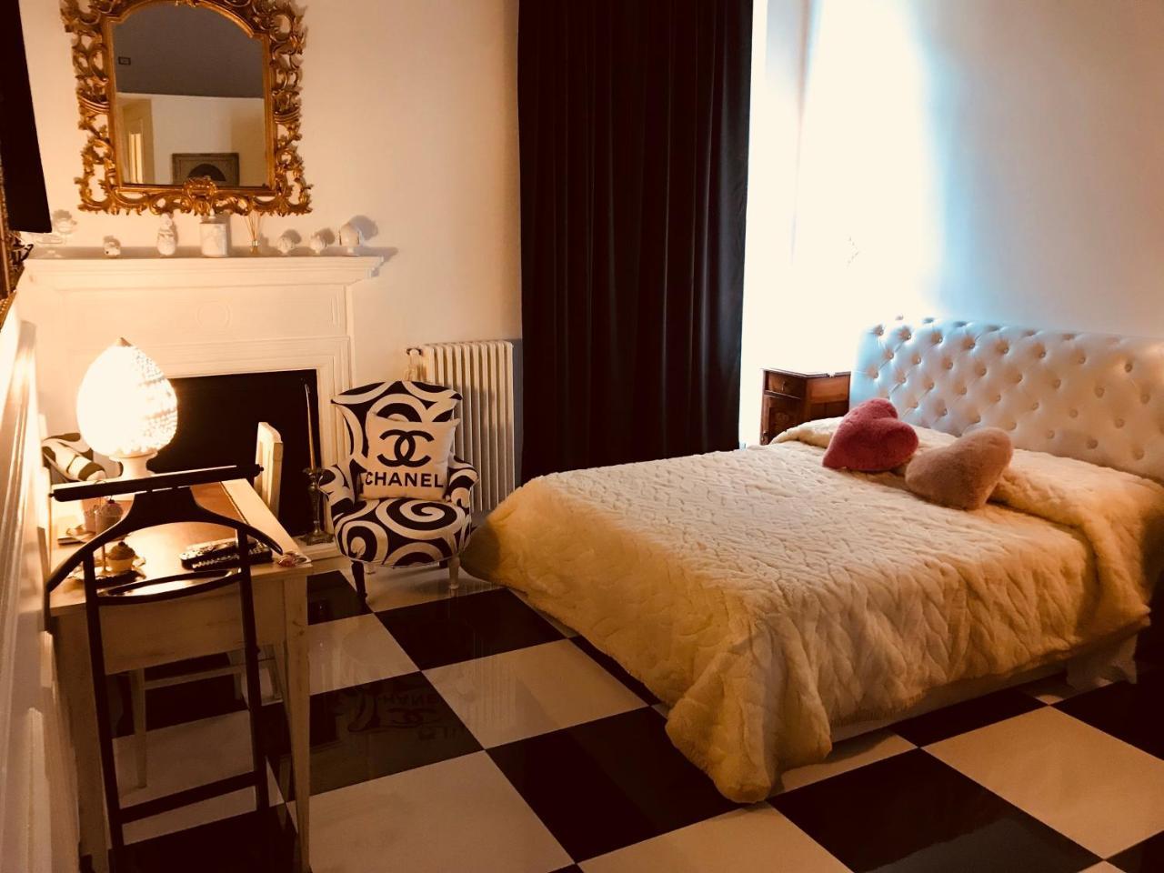 B&B Dell'Orologio Acquaviva delle Fonti Bagian luar foto