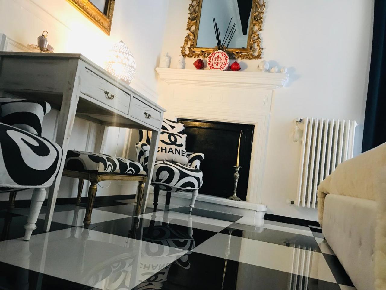 B&B Dell'Orologio Acquaviva delle Fonti Bagian luar foto